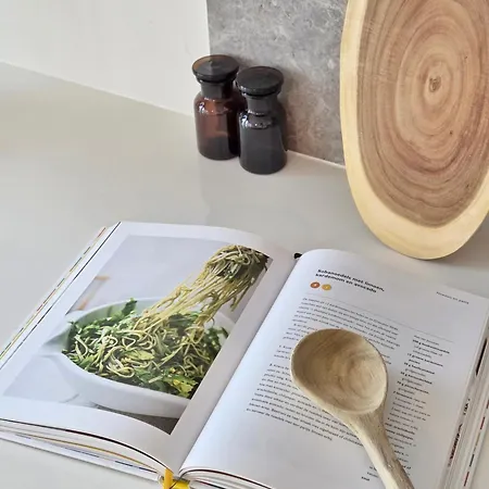 Rosemary - New Near The Apartamento